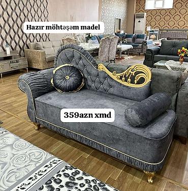 di̇van: Qonaq otağı üçün zərif divan-ranç. Tünd boz məxmər effektli parça — 1