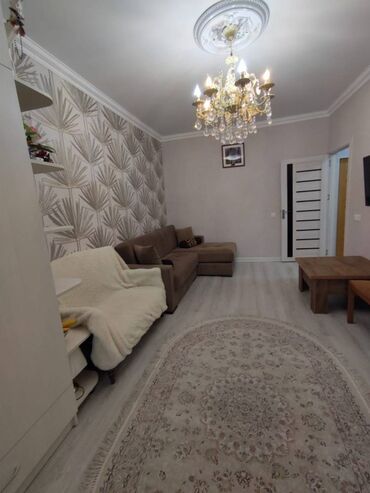 Köhnə tikili: Bakı, 2 otaqlı, Köhnə tikili, m. Memar Əcəmi, 34 kv. m — 2