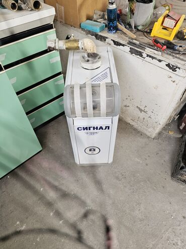 Межкомнатные двери: Продаю газовую котёл и печку в хорошем состоянии и печка Угольная — 2