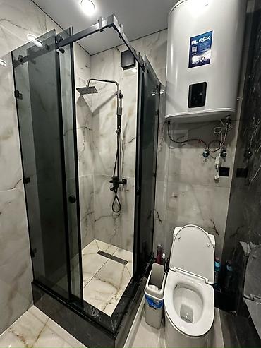 Душевые перегородки и ограждения: Ассаламу алекум тугандар Айнек тосмолорду жасайбыз кузгу подсветка — 1