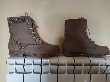 new yorker cizme ugg: Gležnjače, 39