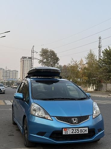 срв 2012: Honda Fit: 2010 г., 1.5 л, Вариатор, Бензин, Хэтчбэк — 3