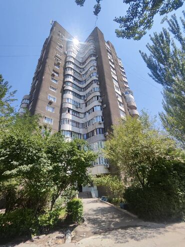 3 комнатная квартира асанбай: 3 комнаты, 85 м², Индивидуалка, 7 этаж, Косметический ремонт