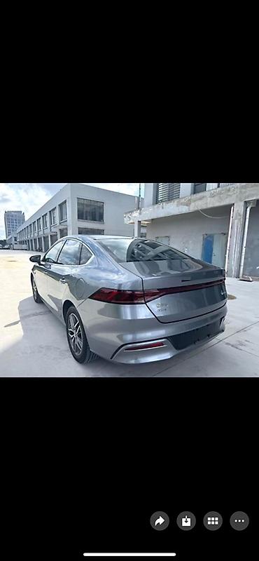 BYD: BYD Qin: 2022 г., 1.5 л, Гибрид, Седан — 3