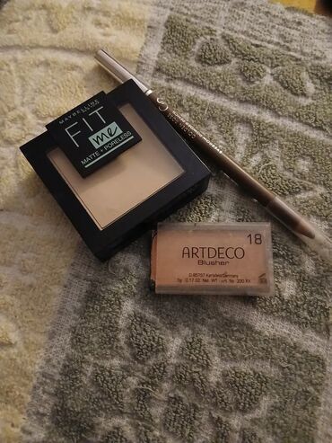 Šminka: Puder kameni srednje bez maybelline fit me. kao nov. buf bez. 130. i — 4