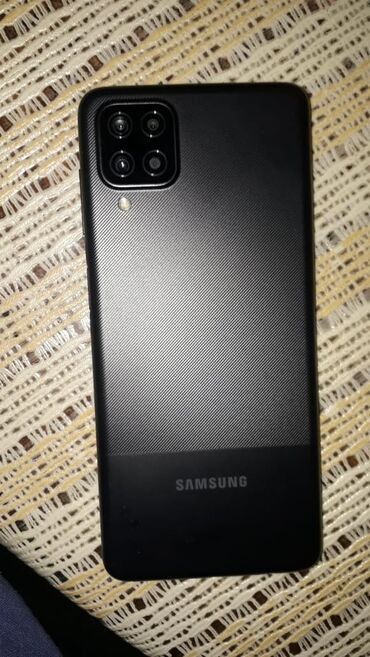 telefon a12: Samsung Galaxy A12, 32 GB, rəng - Qara, Barmaq izi, İki sim kartlı, Face ID
