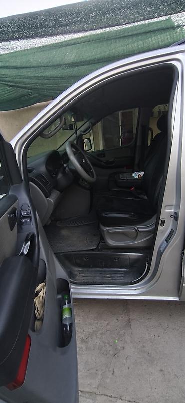 avante 1: Hyundai H-1: 2009 г., 2.5 л, Автомат, Дизель, Минивэн — 4