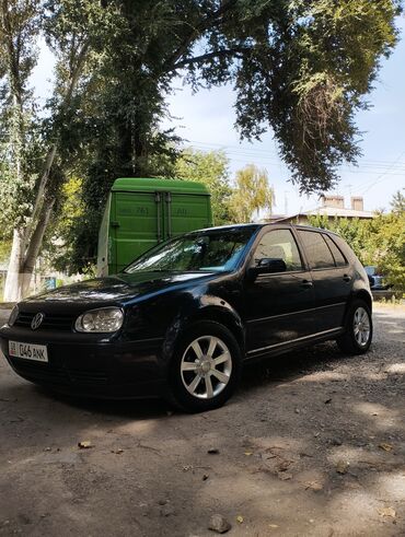 водяной клапан: Volkswagen Golf: 2001 г., 1.6 л, Автомат, Бензин, Хетчбек