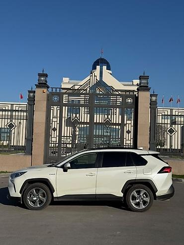 avalon 2017: Toyota RAV4: 2021 г., 2.5 л, Автомат, Гибрид, Кроссовер — 4