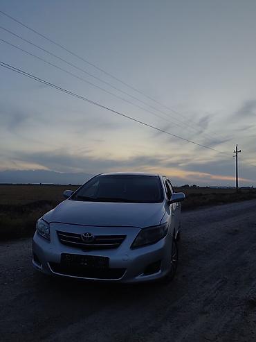Toyota: Toyota Corolla: 2008 г., 1.6 л, Механика, Бензин, Седан — 2