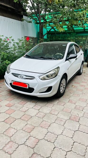 хундай салерис: Hyundai Solaris: 2013 г., 1.4 л, Механика, Бензин, Седан