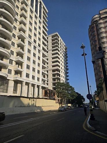 royal park: Satılır 3 otaqlı yeni tikili 144 m², 28 May m. Kateqoriya Yeni tikili — 3