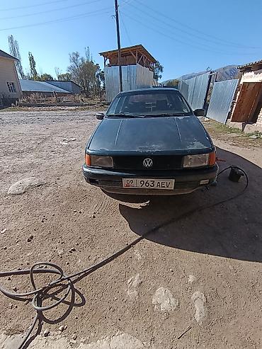 прикуриватель для авто: Volkswagen Passat: 1992 г., 2 л, Механика, Бензин, Седан — 10