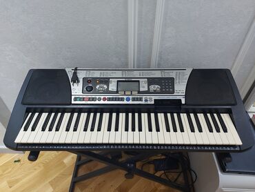 Digər: Elektron piano satilircoxlu ses effektleri varaltligi ile birge