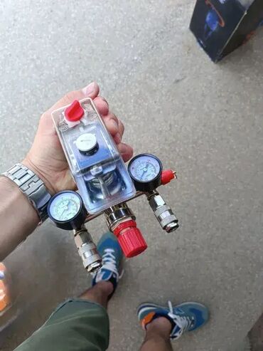 Ostali alati i mašine: Sklopka za kompresor komplet na lalafo.rs — 9 Ostali alati i mašine: Sklopka za kompresor komplet — 9