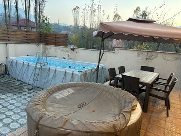 Günlük kirayə evlər: A‑Frame üslubunda taxta ev – həyət və istirahət zonası ilə - Müasir — 12