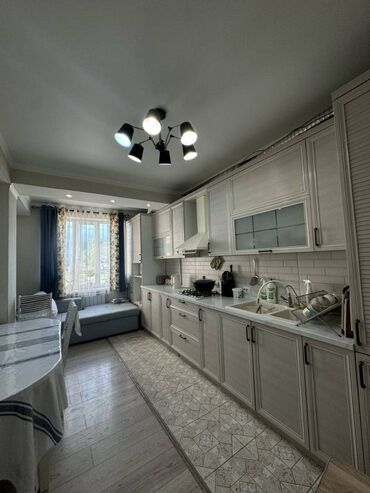 Продажа домов: 2 комнаты, 78 м², Элитка, 2 этаж, Евроремонт
