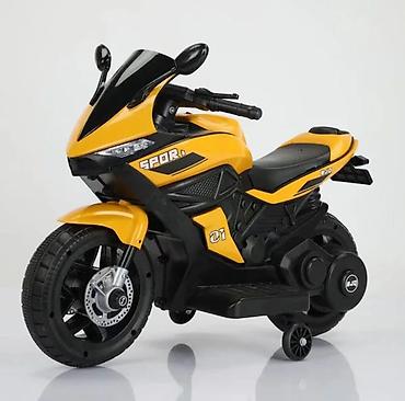68 cm bebe: MOTOR NA AKUMULATOR ŽUTI MODEL 135 – zabavna i edukativna igračka za — 1