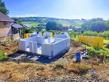 Građevinarstvo i rekonstrukcija: Zidamo sve vrste objekata kuca, nusprostorija, garaza, ograda itd — 11