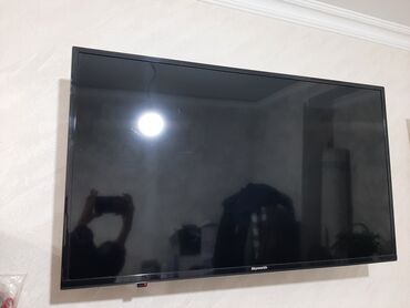 телевизоры продажа: Телевизор Skyworth, диагональ 43" . Тонкие рамки, плоская панель. На