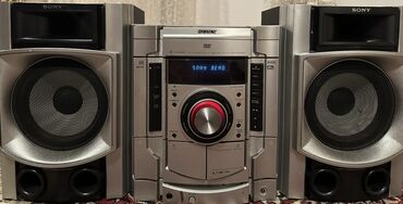 колонка с микрофоном бишкек: Музыкальный центр Sony с двумя колонками, центральным блоком и