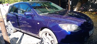 Mazda: Mazda 3: 2004 г., 2 л, Механика, Бензин, Хэтчбэк