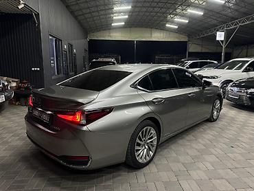 ls lexus: Lexus ES: 2020 г., 0.5 л, Автомат, Гибрид — 6