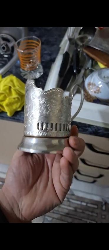 caydanlar: Metall fincanaltı (stakan üçün qulplu altlıq) - Material: metal — 1