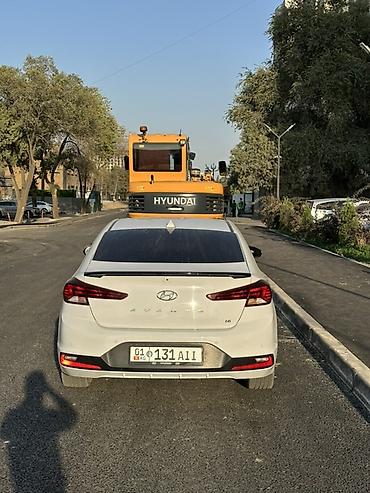 corolla 2018: Hyundai Avante: 2019 г., 1.6 л, Седан — 3
