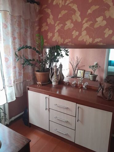 токмок дом продаю: Дом, 89 м², 4 комнаты, Собственник