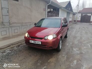 Honda: Honda HR-V: 2002 г., 1.6 л, Механика, Бензин, Внедорожник