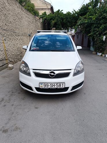 qebelede satilan masinlar: Opel Zafira: 1.9 l | 2007 il | 240000 km Van/Minivan