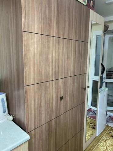 Uzunmüddətli kirayə mənzillər: 1 otaqlı studio tipli mənzil – əsas prospekt kənarında, çoxmərtəbəli — 4