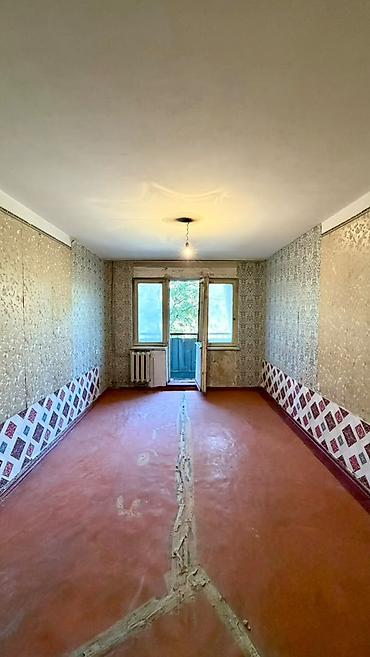 2 комнаты, 43 м², Манас-Ата мкр., 103 серия, 2 этаж, Требуется ремонт