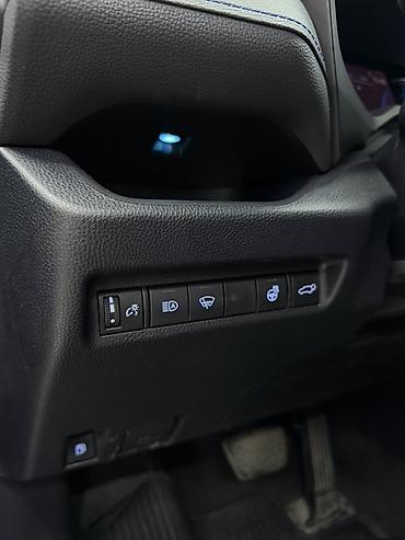 Toyota: Toyota RAV4: 2019 г., 2.5 л, Вариатор, Гибрид, Кроссовер — 10