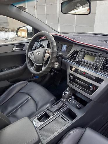 на автомате: Hyundai Sonata: 2018 г., 2 л, Автомат, Газ, Седан — 5