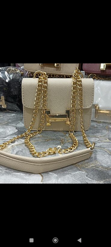 Çantalar: Əl çantası — 21