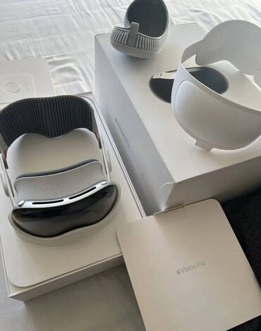 Ostali kućni aparati: Apple Vision Pro 1tb Popolnoma nov, uvožen iz Dubaja, nošen za