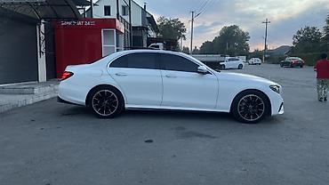 сешка покрышка: Mercedes-Benz E-Class: 2017 г., 2 л, Автомат, Бензин, Седан — 3