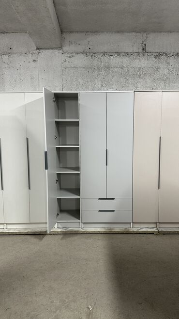 Шкафы для одежды: Шкаф для одежды, Новый, Прямой, ЛДСП — 12