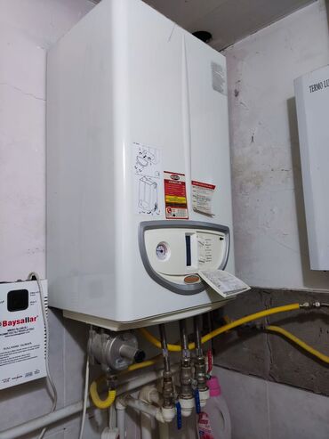 Uzunmüddətli kirayə evlər: 200 kv. m, 7 otaqlı — 2