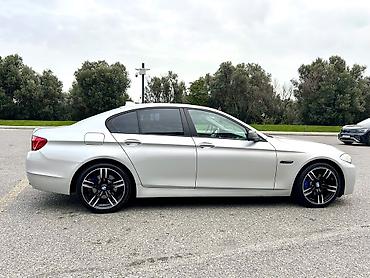 r18 bmw: BMW 528: 2 l | 2014 il Sedan — 5
