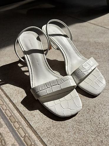 zara: Босоножки, 37, Zara, Б/у, цвет - Белый — 3