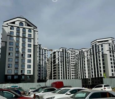 Офисы: 2 комнаты, 77 м², Элитка, 7 этаж, ПСО (под самоотделку)