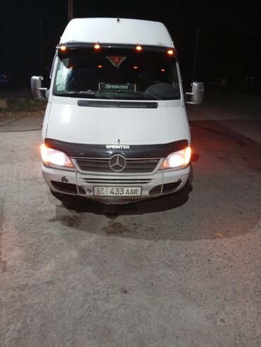 дом в колесах: Автобус, Mercedes-Benz, 2003 г., 2.9 л