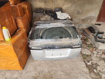 Крышки багажника и комплектующие: Крышка багажника Subaru, 2006 г., Б/у, Оригинал