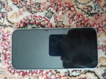 ipad 2020 qiymeti: IPhone 15, 128 GB, Face ID