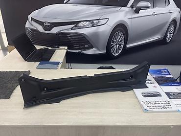 Ehtiyat hissələri: Toyota Camry 2018–2020 üçün arxa panel plastik örtüyü - Model — 2