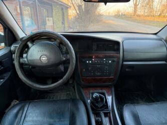 Opel: Opel Omega: 2000 г., 2.2 л, Механика, Бензин, Седан — 7