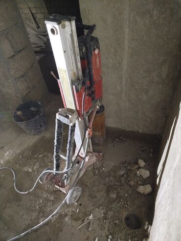 Beton işləri: Beton kəsmə beton deşmə xidməti Karot - HILTI DD 200 / 350 ilə 25 ° — 12